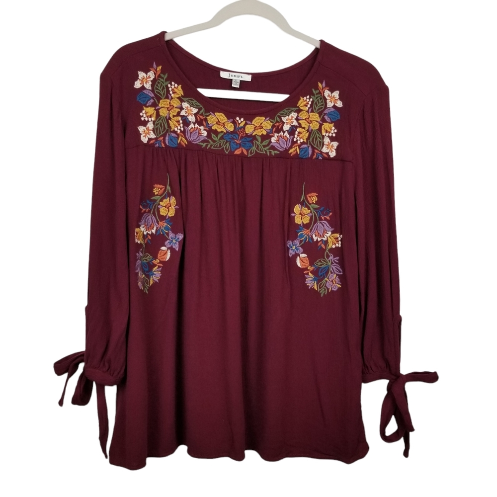JODIFL Burgundy Lovely Embroidered Blouse Size Large EUC